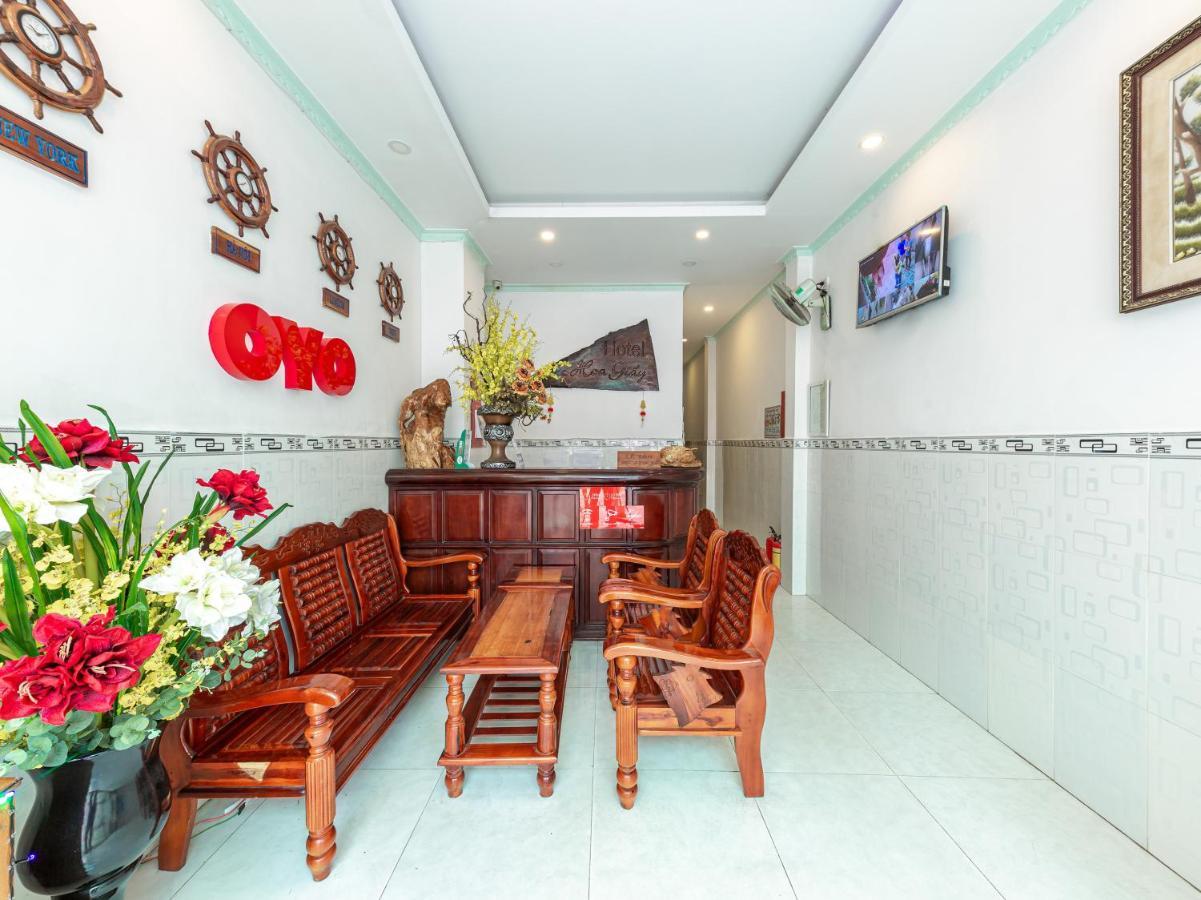 Oyo 828 Hoa Giay Hotel На Транг Екстериор снимка